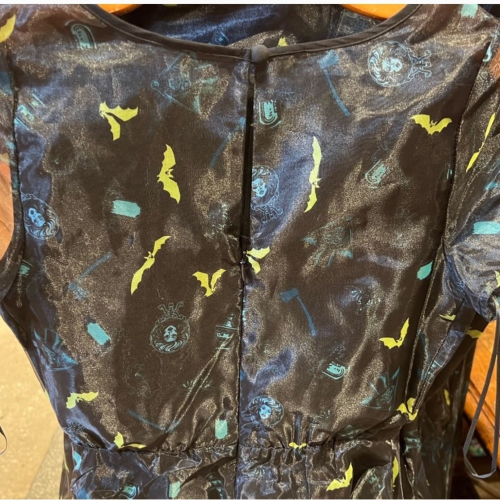 ✅Disney Women's Dress - The Dress Shop - Haunted Mansion - Picture 5 of 11